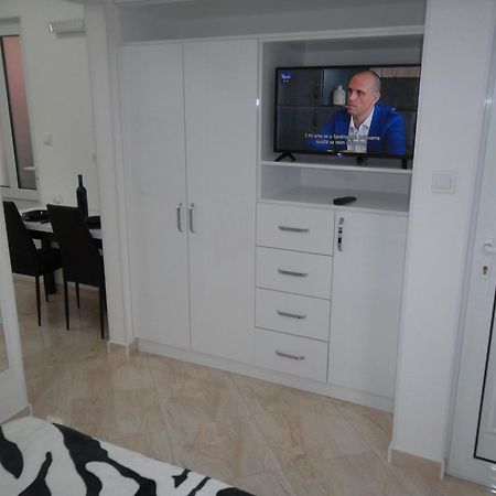 Guest House 4M Petrovac Kamer foto