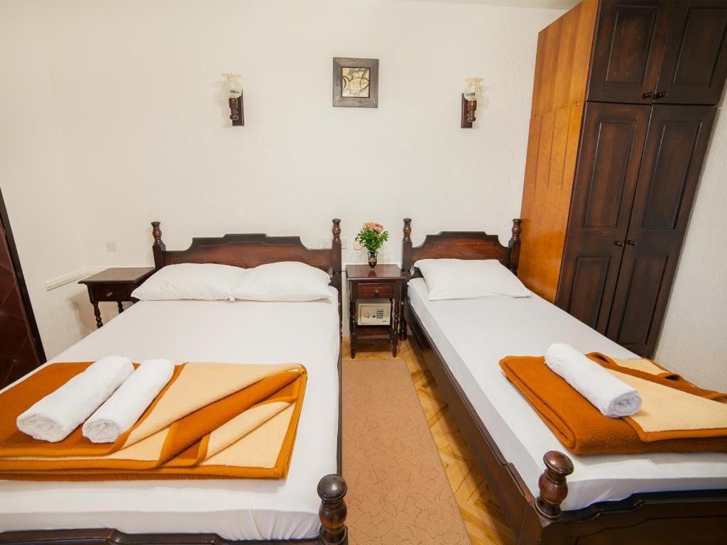 Guest House 4M Petrovac Kamer foto